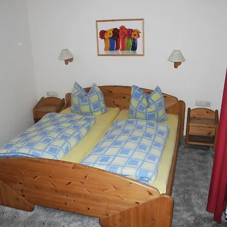 Ferienwohnung Haus am Stryckweg Willingen  Zimmer foto