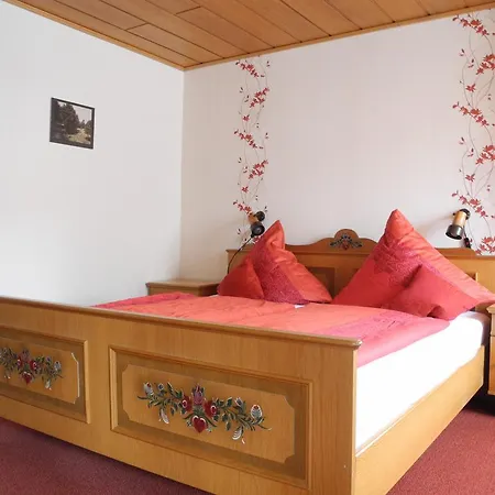 Ferienwohnung Haus am Stryckweg Willingen  Zimmer foto